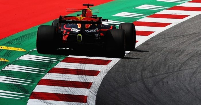 1022.6666666666666x767__origin__0x0_Daniel_Ricciardo_Red_Bull-700×367