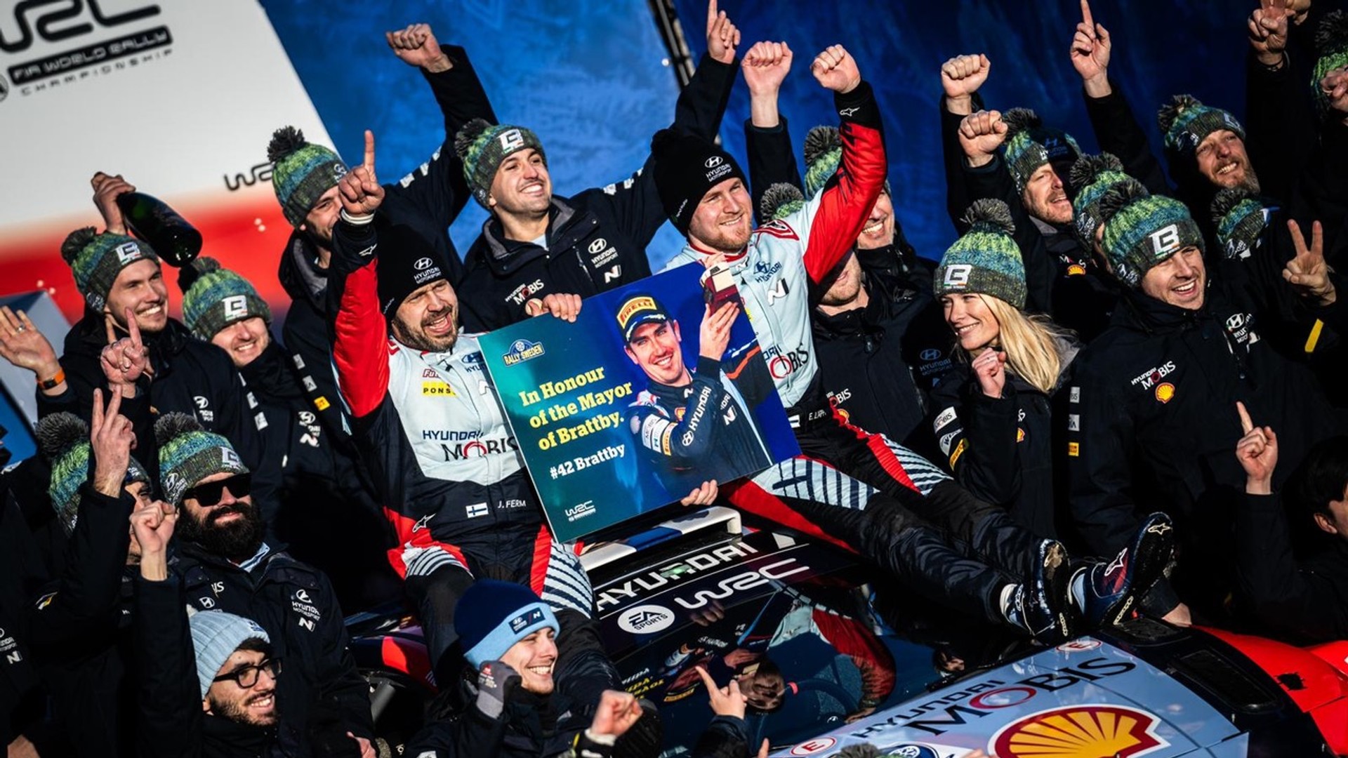 c84cad86-7775-4c00-94b0-157240a449e6_02wrcswal1054