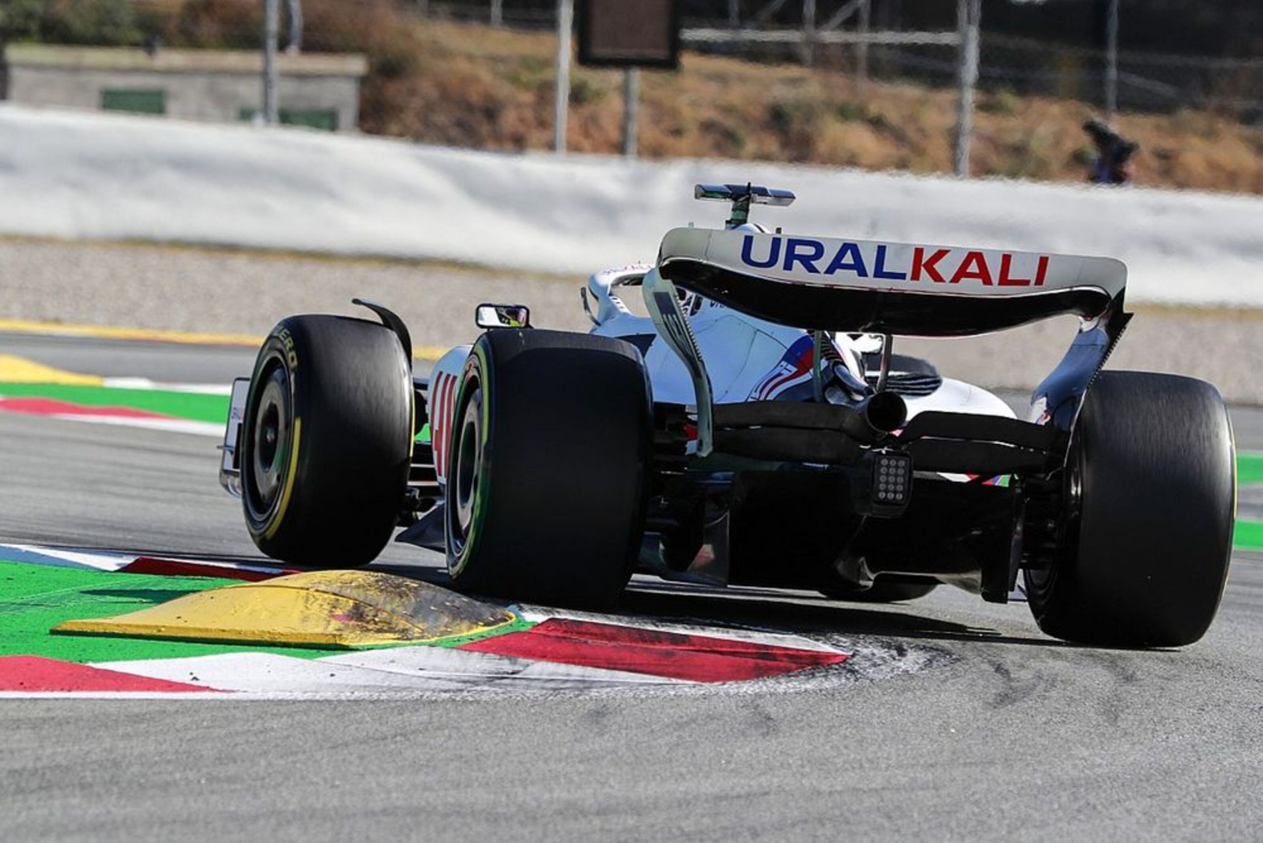 mick-schumacher-haas-vf-22-1 (1)