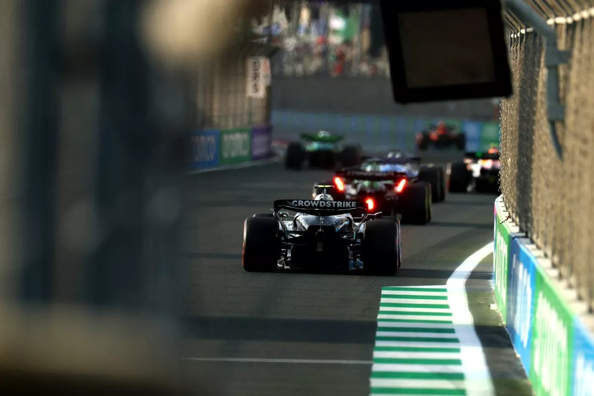 andrea-kimi-antonelli-mercedes-2